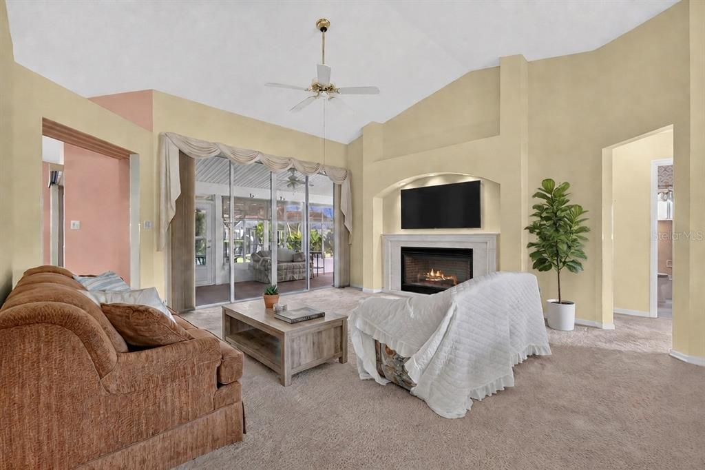 25333 RIVER CREST DRIVE, LEESBURG, FL — photo 4 of 30
