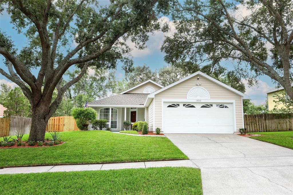 1052 ROYAL OAKS DRIVE