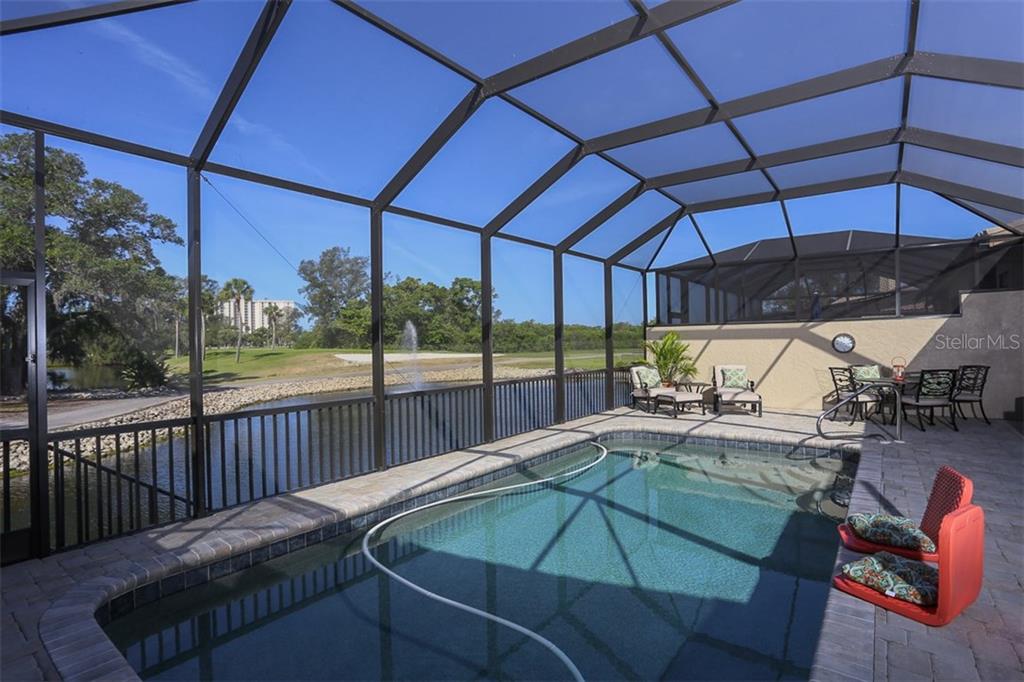 2319 HARBOUR OAKS DRIVE, LONGBOAT KEY, FL — photo 3 of 25
