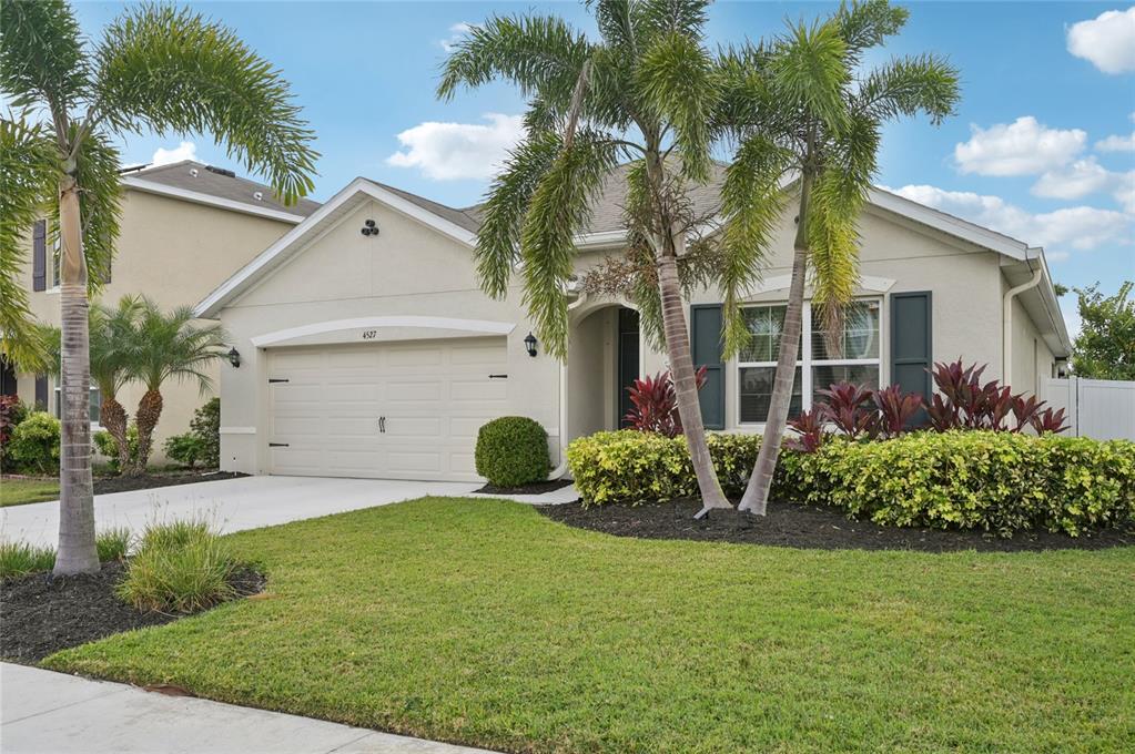 4527 WILLOW HAMMOCK DRIVE