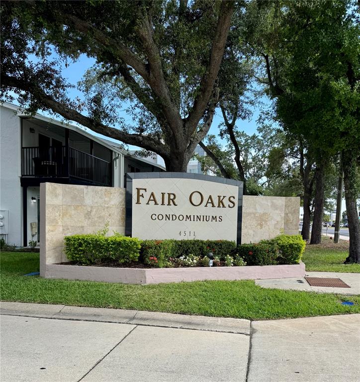 3819 N OAK DRIVE UNIT I42