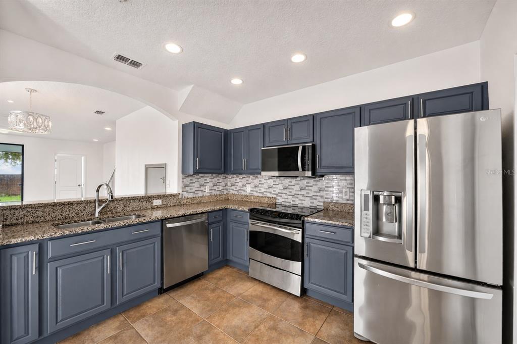2307 ALOHA BAY COURT, OCOEE, FL — photo 4 of 26