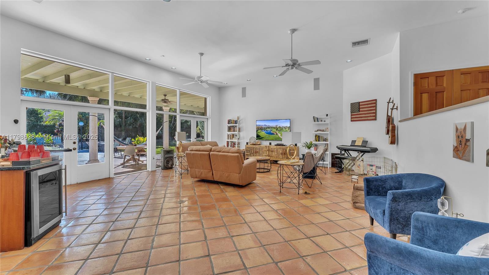 9040 SW 117th St, Miami FL 33176