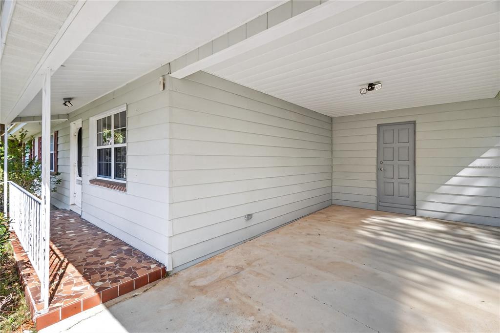 432 NW 2ND AVENUE, WILLISTON, FL — photo 3 of 28