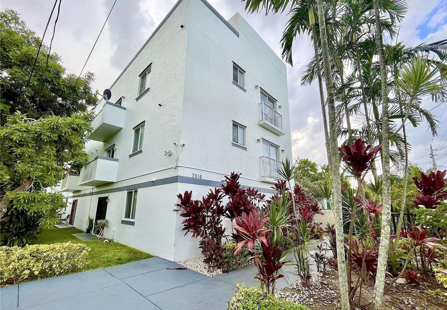 7516 NE 1st Avenue # 302, Miami FL 33138