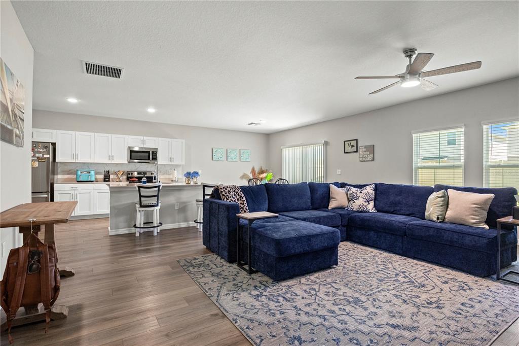 7580 FREESIA TRACE, WESLEY CHAPEL, FL — photo 4 of 30