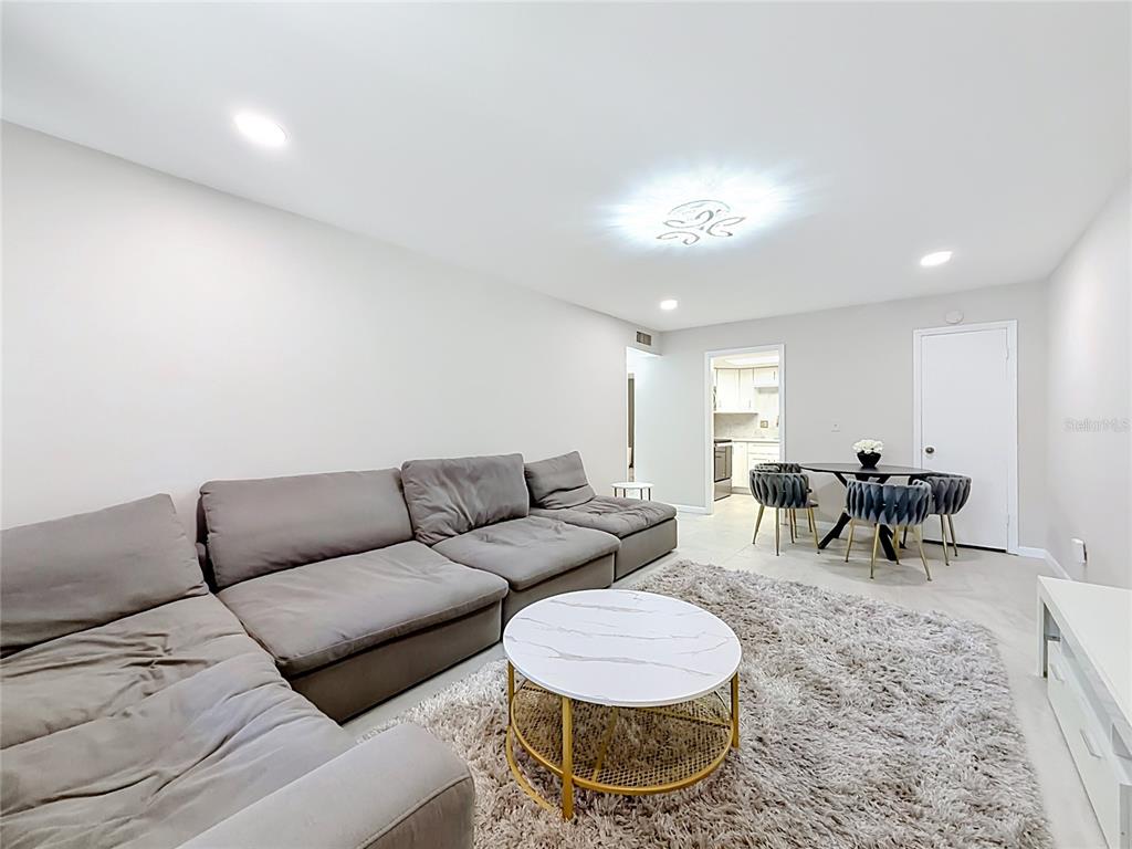 476 BANYON TREE CIRCLE UNIT 104, MAITLAND, FL — photo 5 of 24