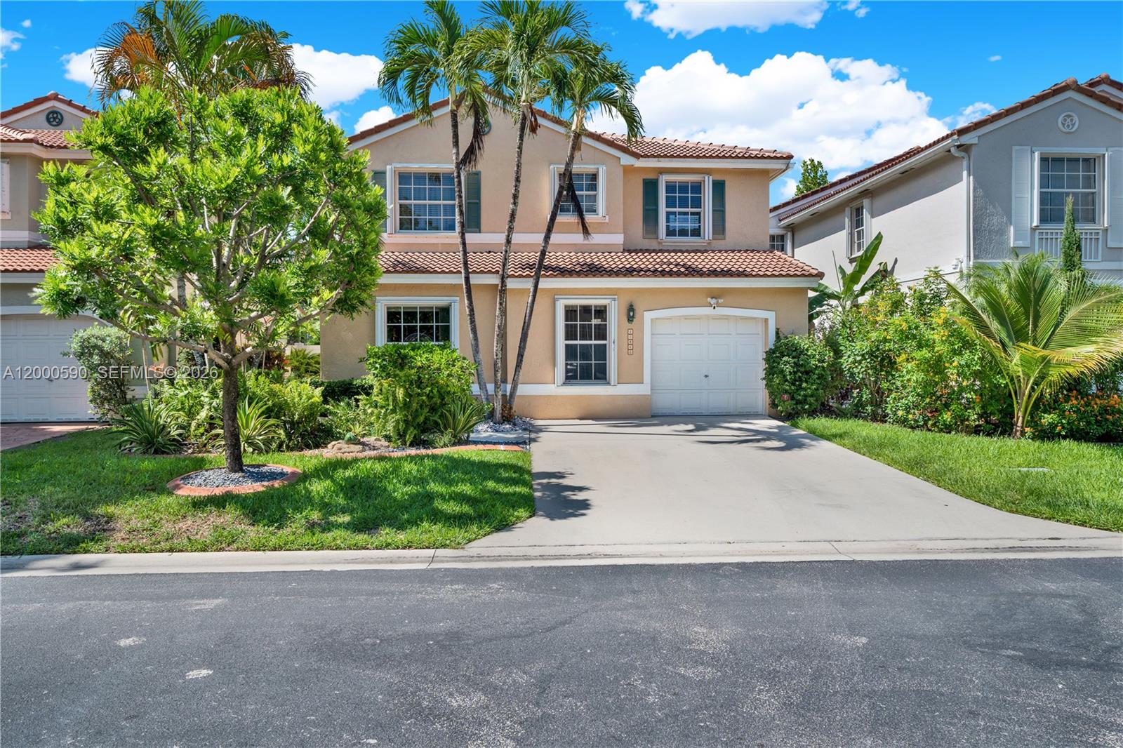 10840 NW 46th Dr, Coral Springs FL 33076