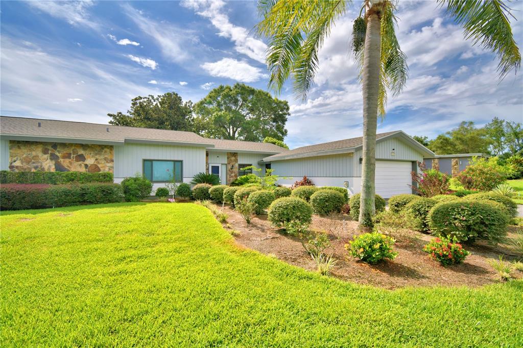 118 CANTERBURY DRIVE