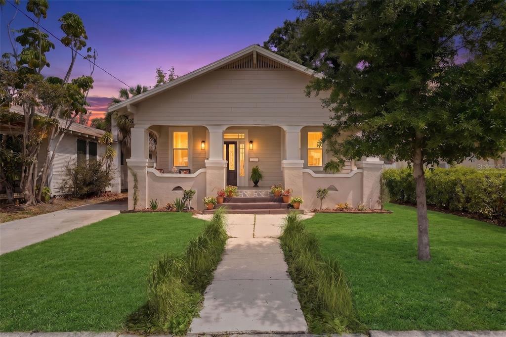 1917 W LEMON STREET