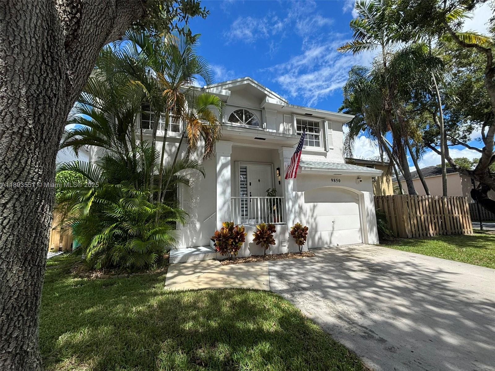 9850 SW 118th Ave, Miami FL 33186