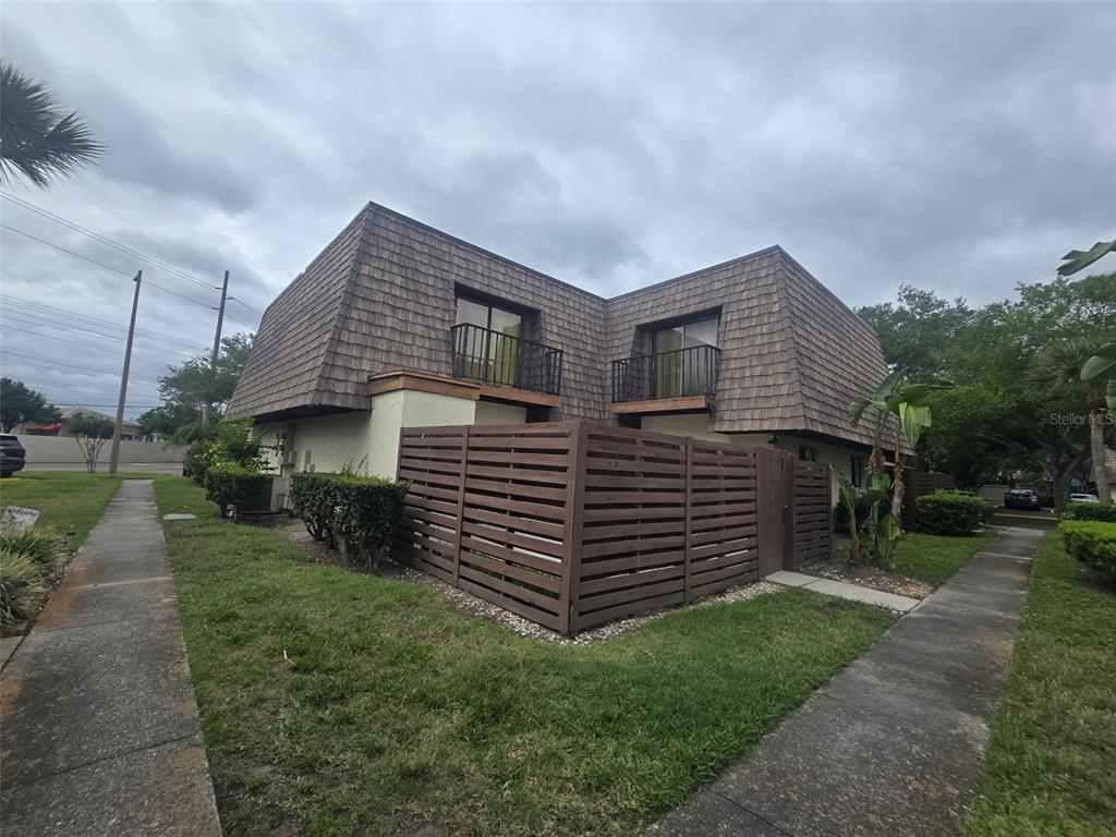 15446 E POND WOODS DRIVE UNIT 15446