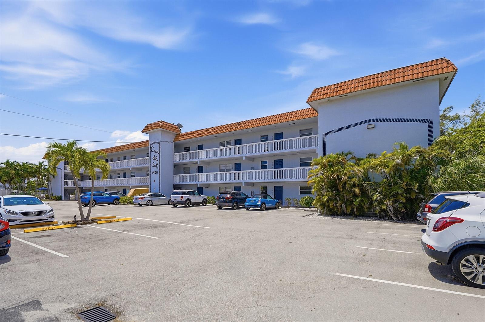 1400 NE 57th Street # 304, Fort Lauderdale FL 33334