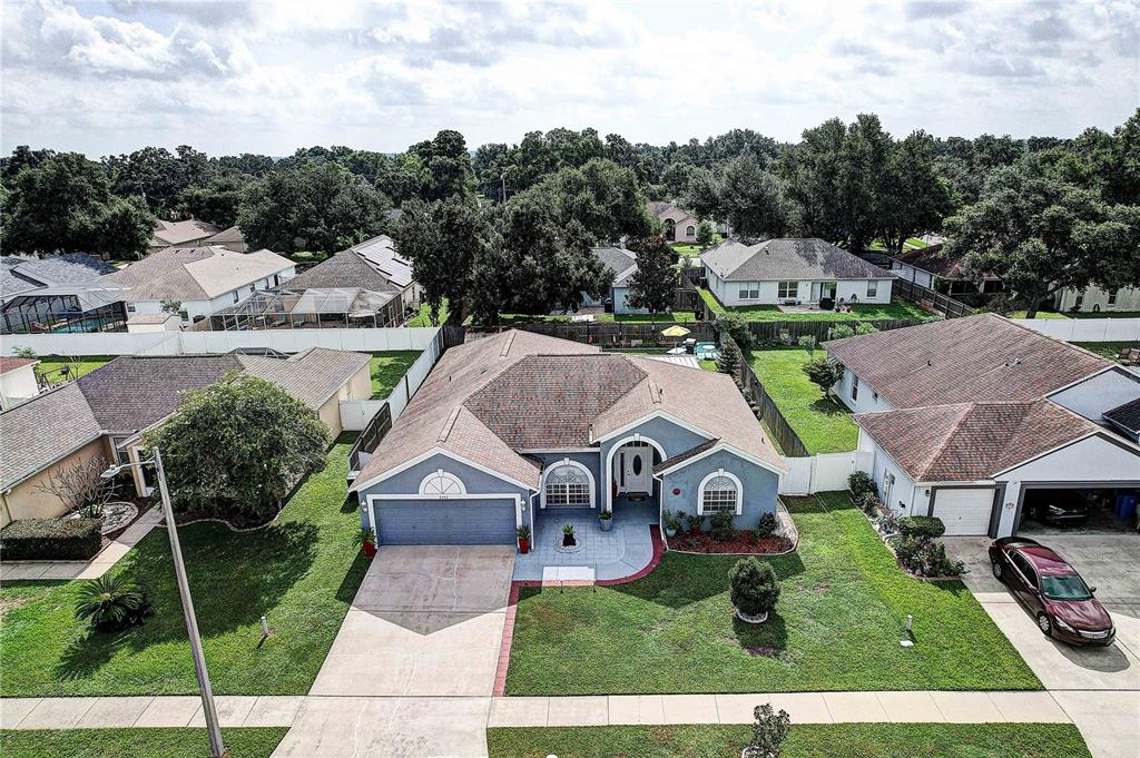 2242 TOWERING OAKS CIRCLE, SEFFNER, FL — photo 3 of 30