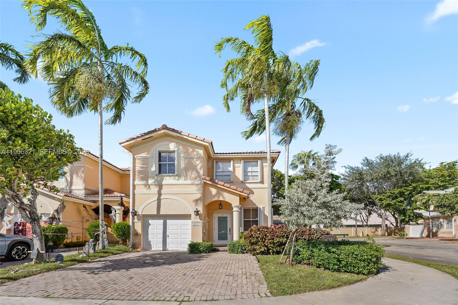 12513 SW 121st Way, Miami FL 33186