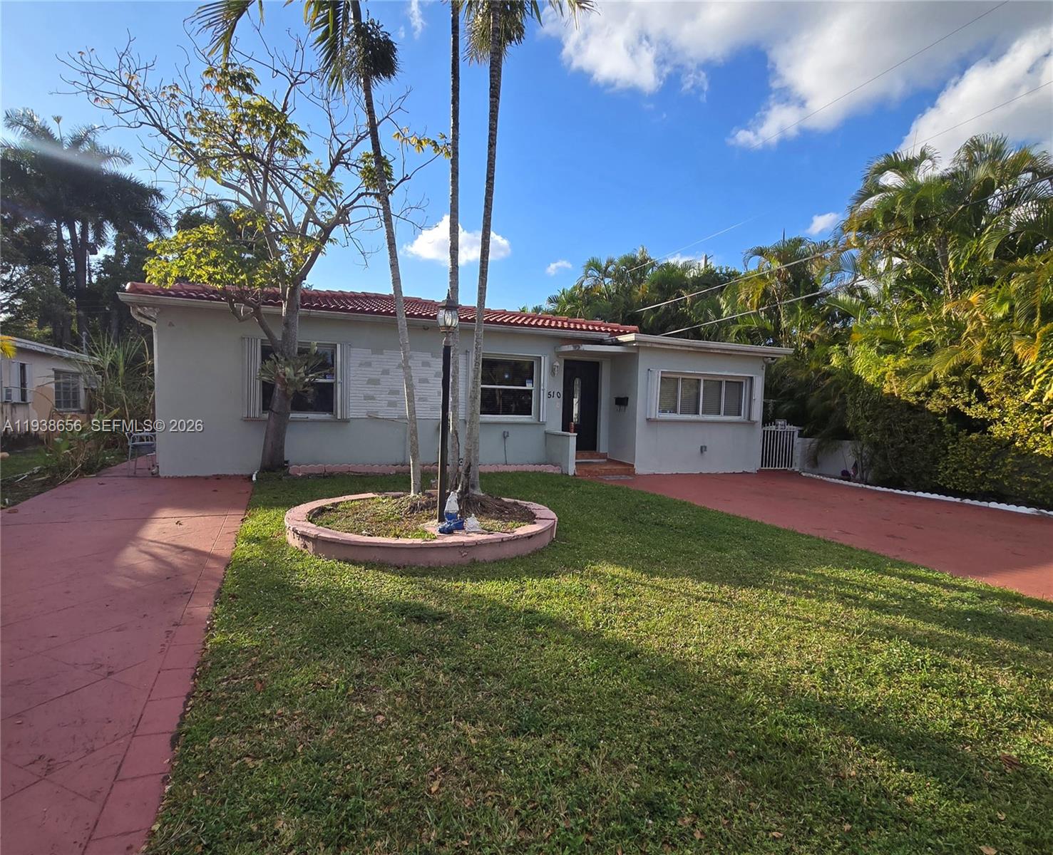 510 Lee Dr, Miami Springs FL 33166
