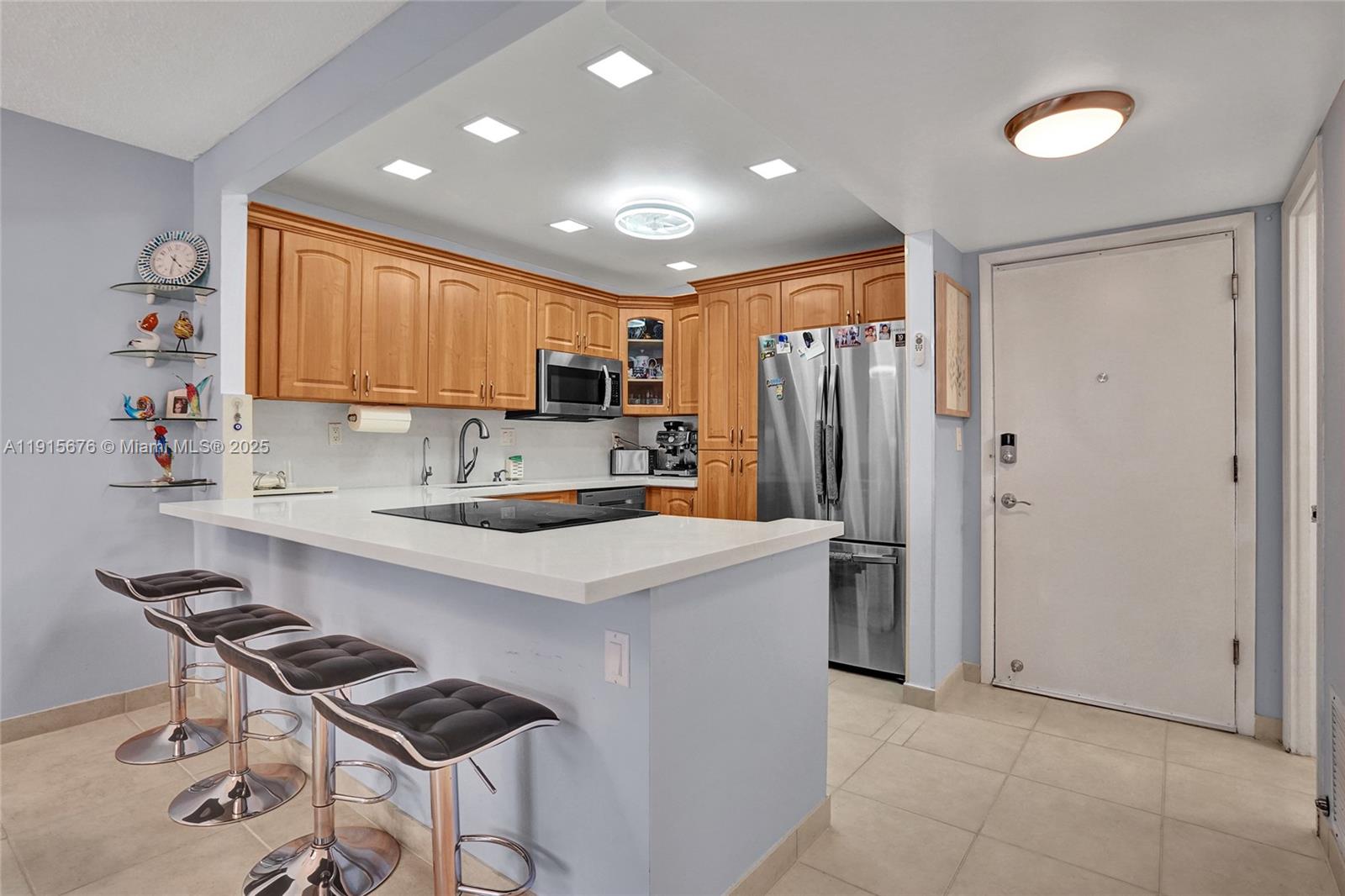 1849 S Ocean Dr # 1203, Hallandale Beach FL 33009