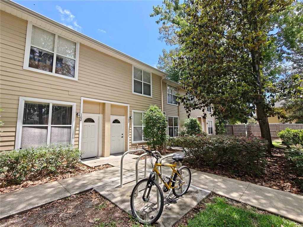 3521 SW 30TH WAY UNIT 104