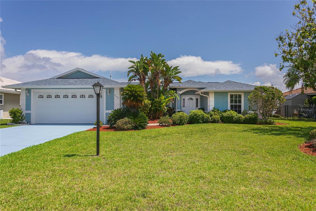 A wide view of a calm body of water surrounded by lush green mangrove trees — 5557 BOWLINE BEND, NEW PORT RICHEY, FL