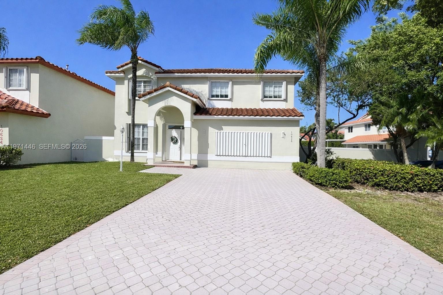 10628 NW 54th St, Doral FL 33178