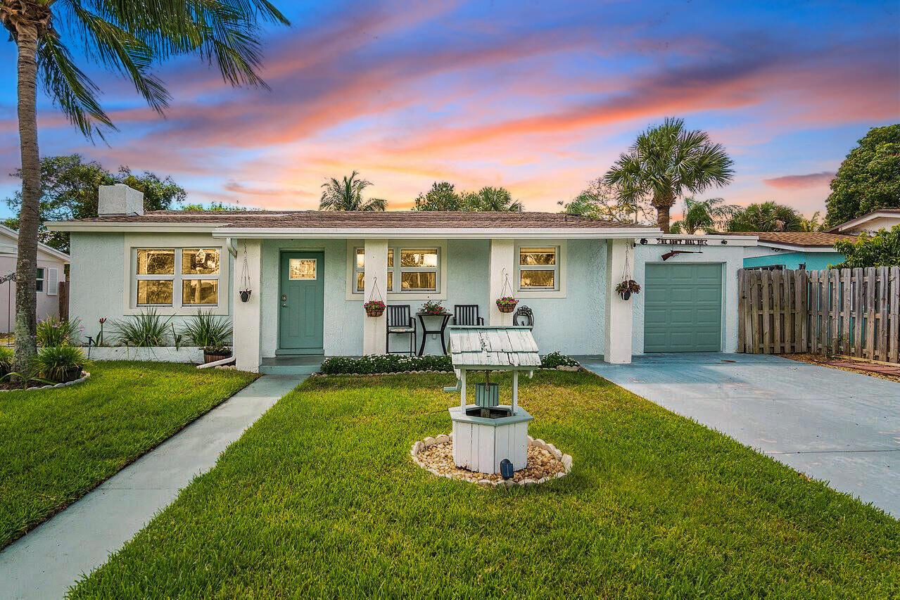944 Hansen Street, West Palm Beach FL 33405