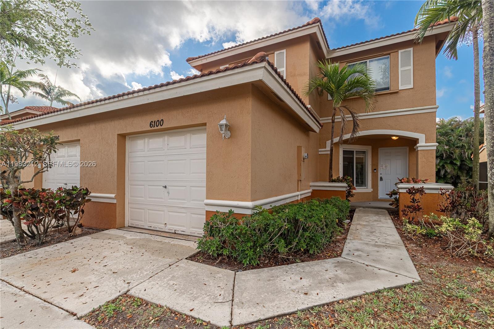 6100 Sugar Loaf Ln, West Palm Beach FL 33411