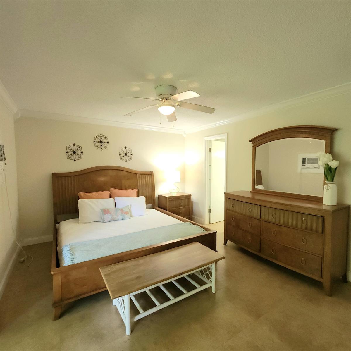 173 Kent J, West Palm Beach FL 33417