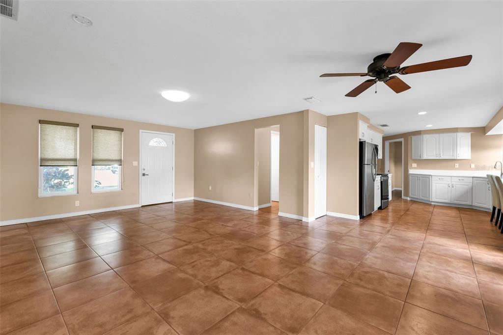 1238 WATERSIDE LANE, VENICE, FL — photo 3 of 30