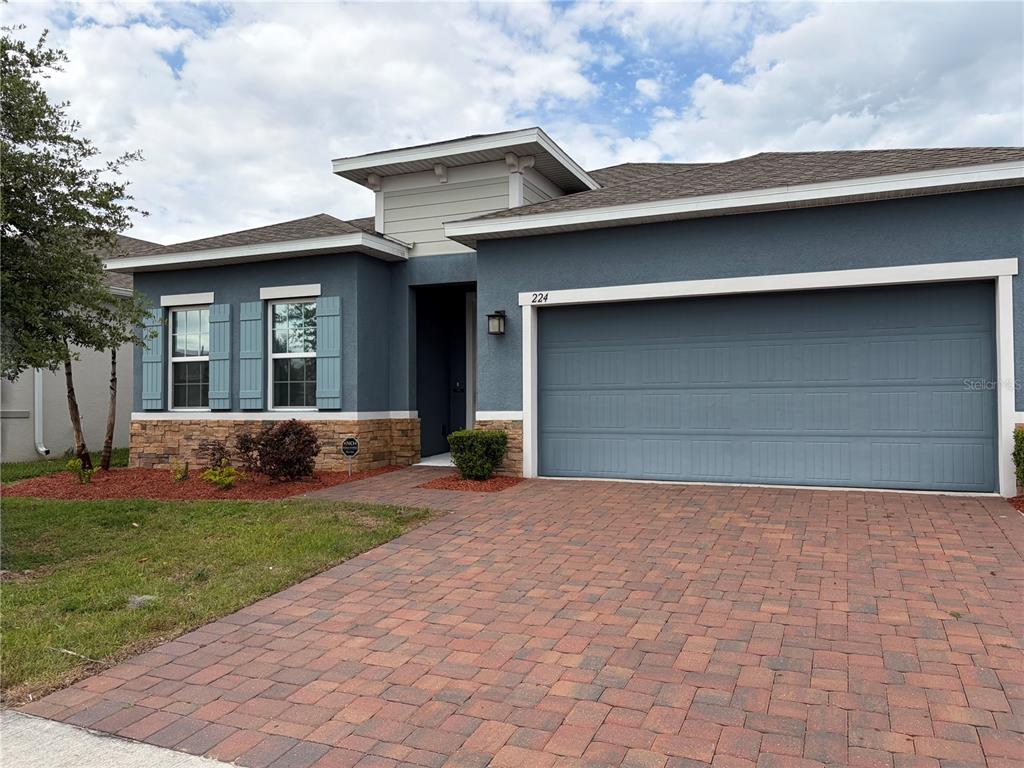 224 AUGUST FERN LOOP, MOUNT DORA, FL — photo 2 of 27