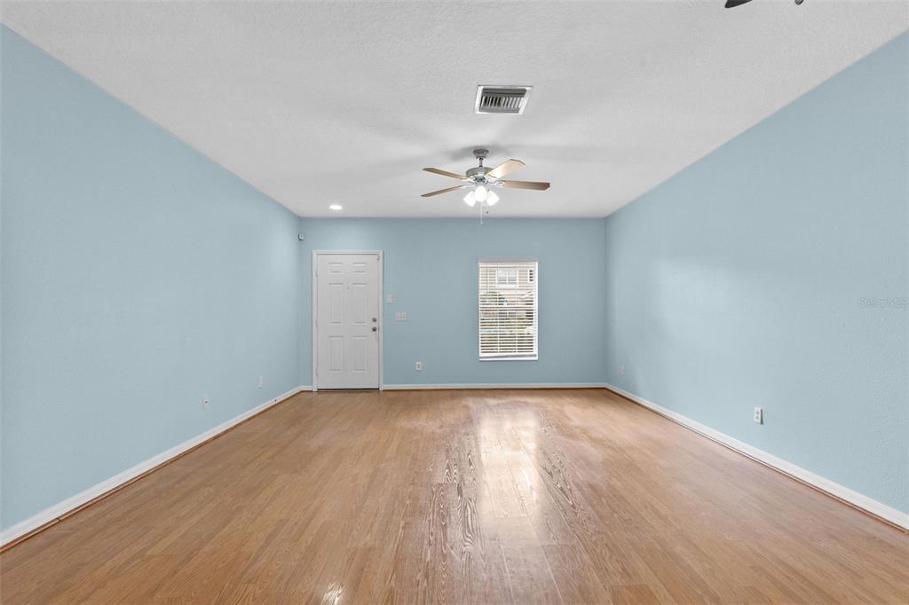 16221 SWAN VIEW CIRCLE, ODESSA, FL — photo 4 of 30