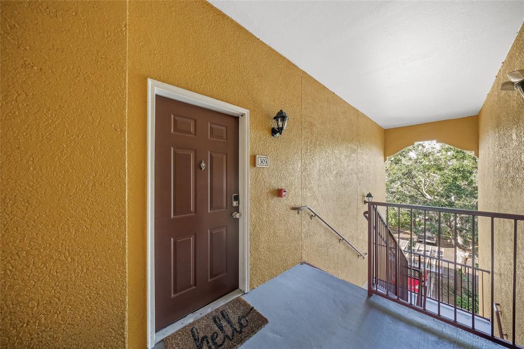 8341 38TH STREET CIRCLE E UNIT 303, SARASOTA, FL — photo 5 of 30