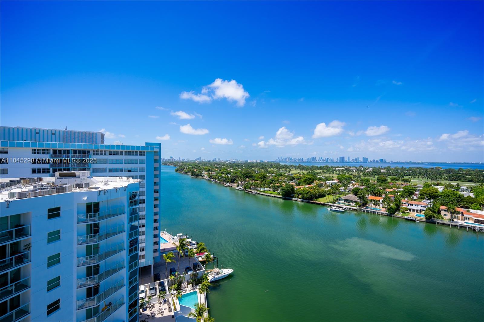 5900 Collins Ave # 1701, Miami Beach FL 33140