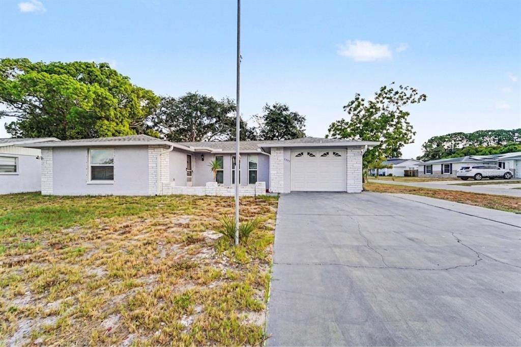 7923 IRONBARK DRIVE