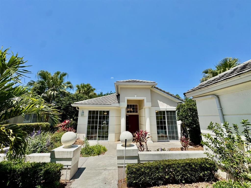7330 KENSINGTON COURT