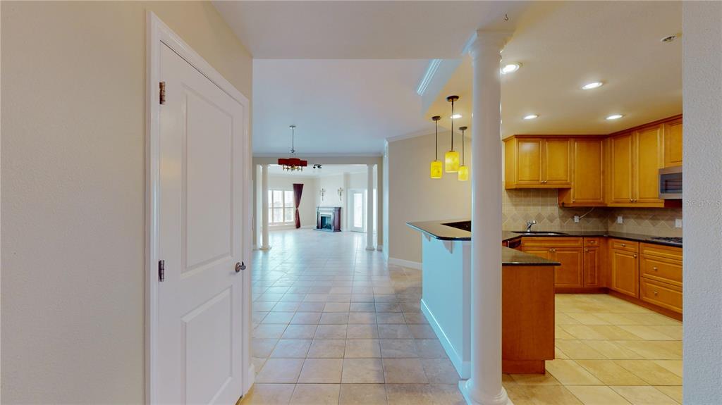 2305 EDGEWATER DRIVE UNIT 1606, ORLANDO, FL — photo 2 of 30