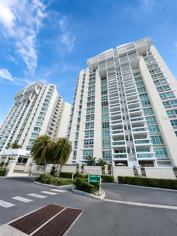 405 COND. MIRADOR DEL PARQUE UNIT 904