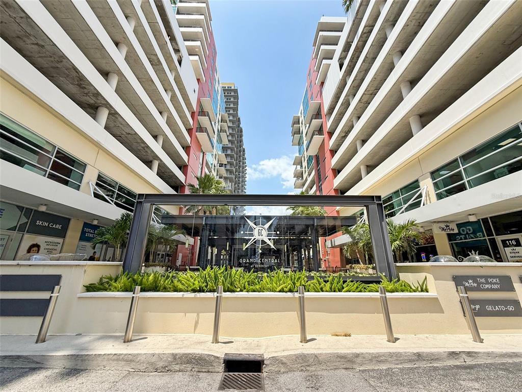 1208 E KENNEDY BOULEVARD UNIT 831
