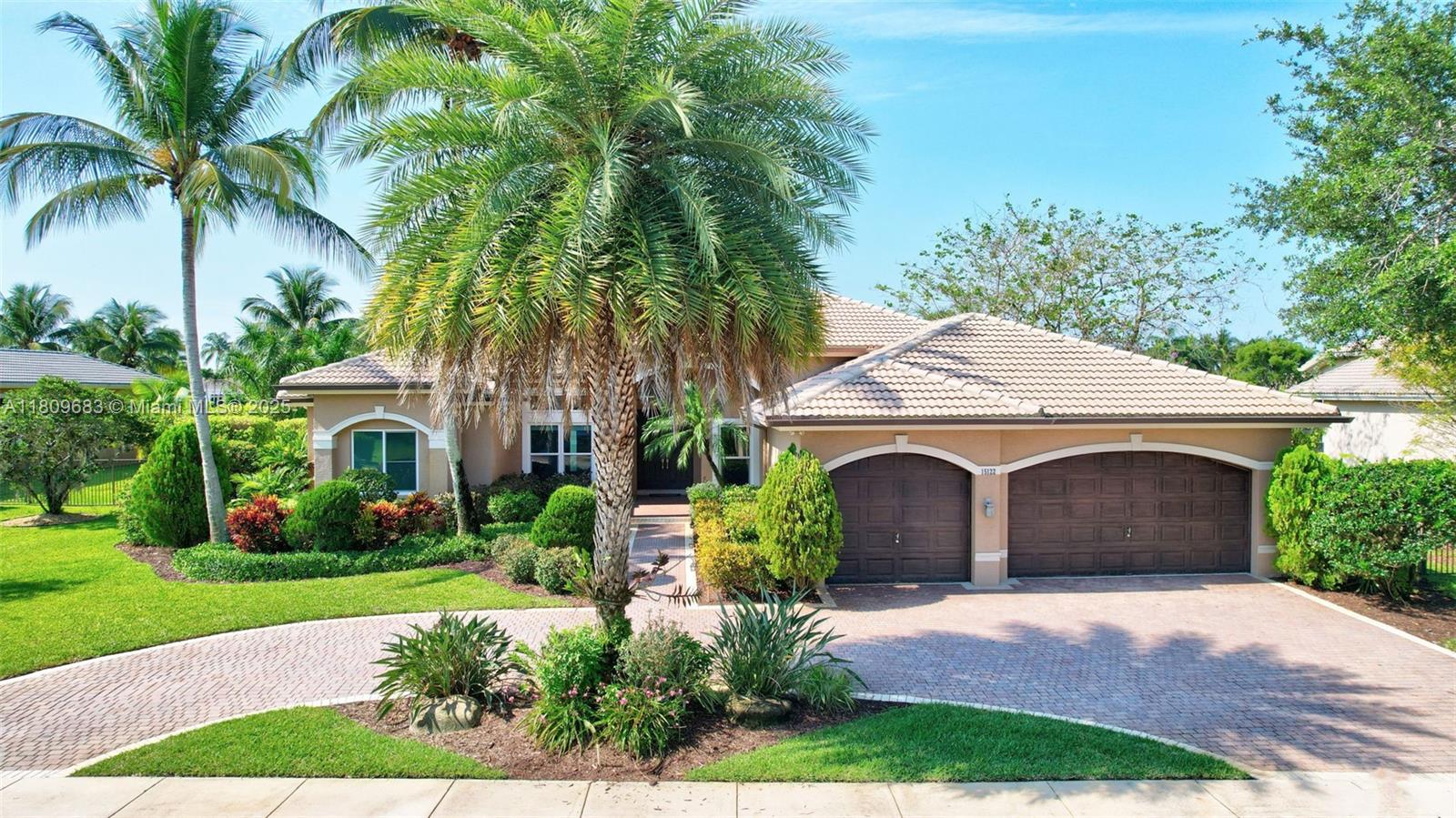 15122 SW 34th St, Davie FL 33331