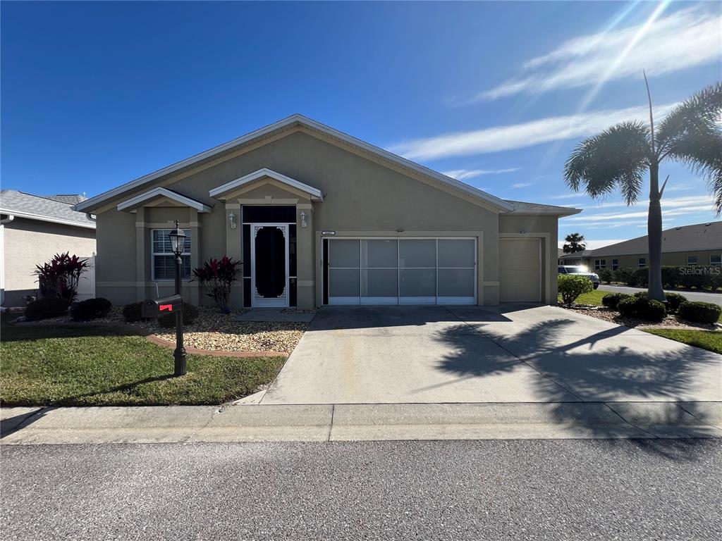 24401 MANCHESTER TRAIL