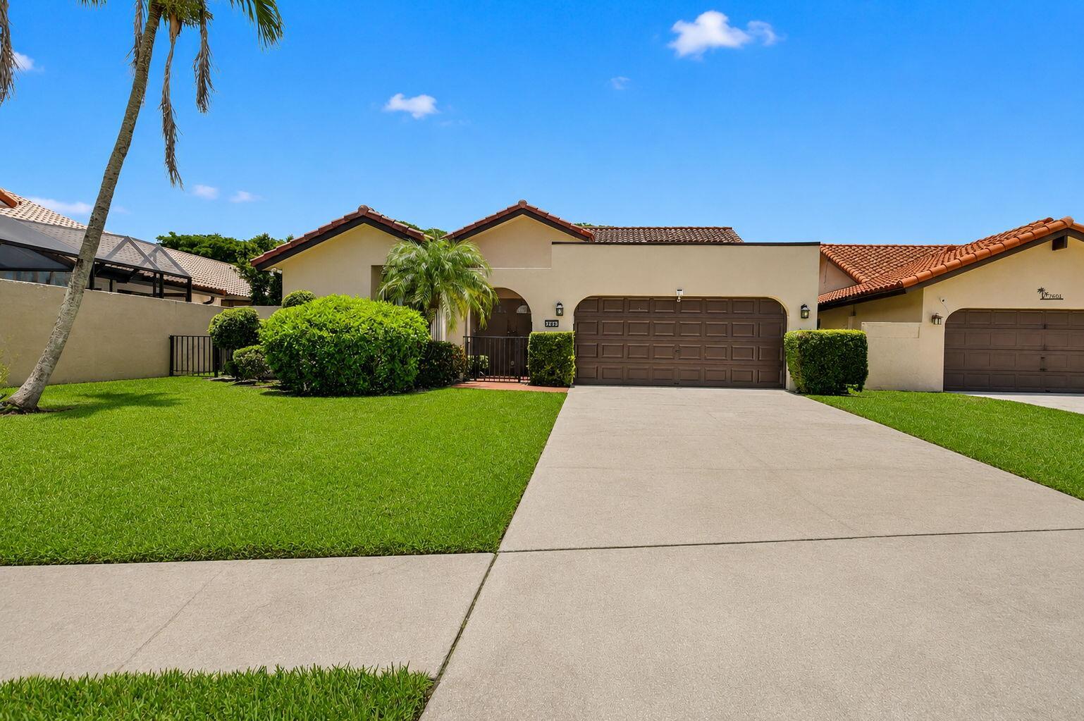 7690 Solimar Circle, Boca Raton FL 33433