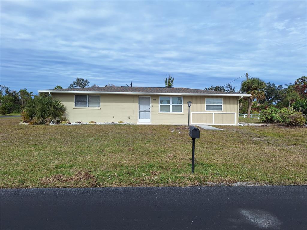 858 E 7TH STREET