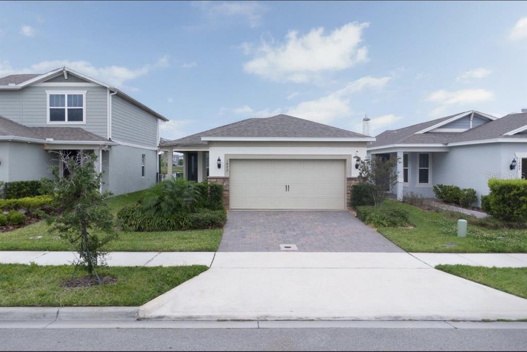 1872 SUMMER SERENITY DRIVE