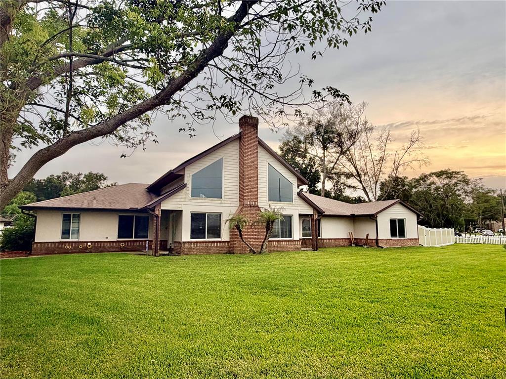 212 PLEASANT STREET