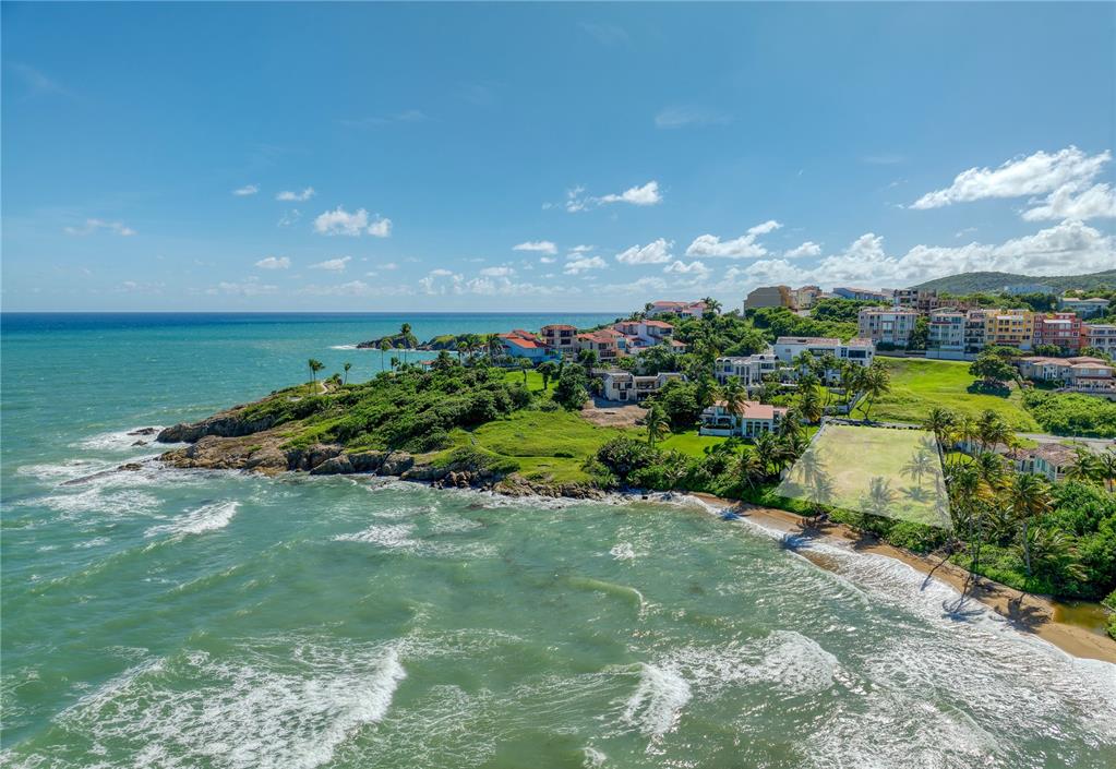 16 SURFSIDE, HUMACAO, PR — photo 2 of 12