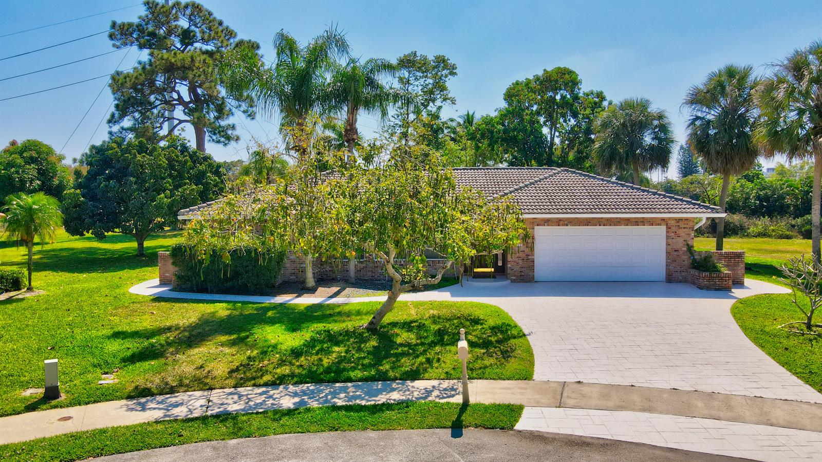 2334 Timbercreek Circle NW, Boca Raton FL 33431