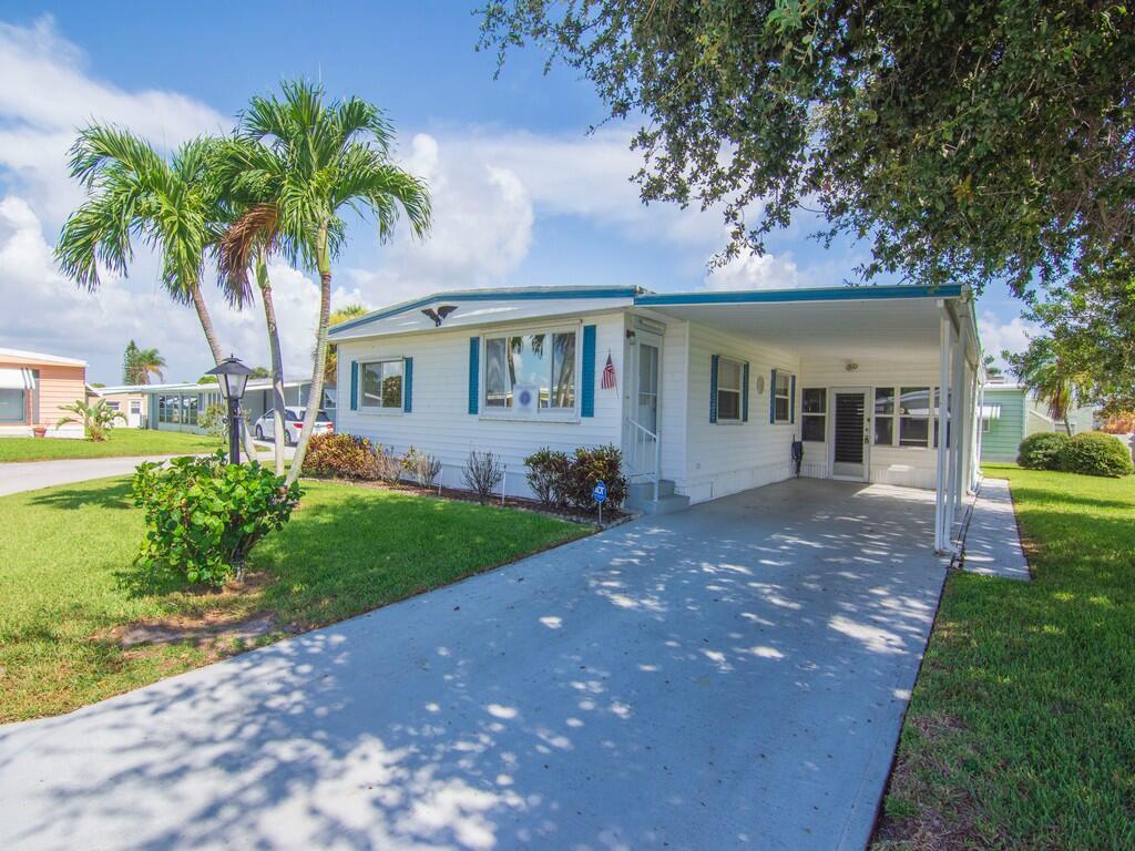 264 NE Cameo Way, Jensen Beach FL 34957