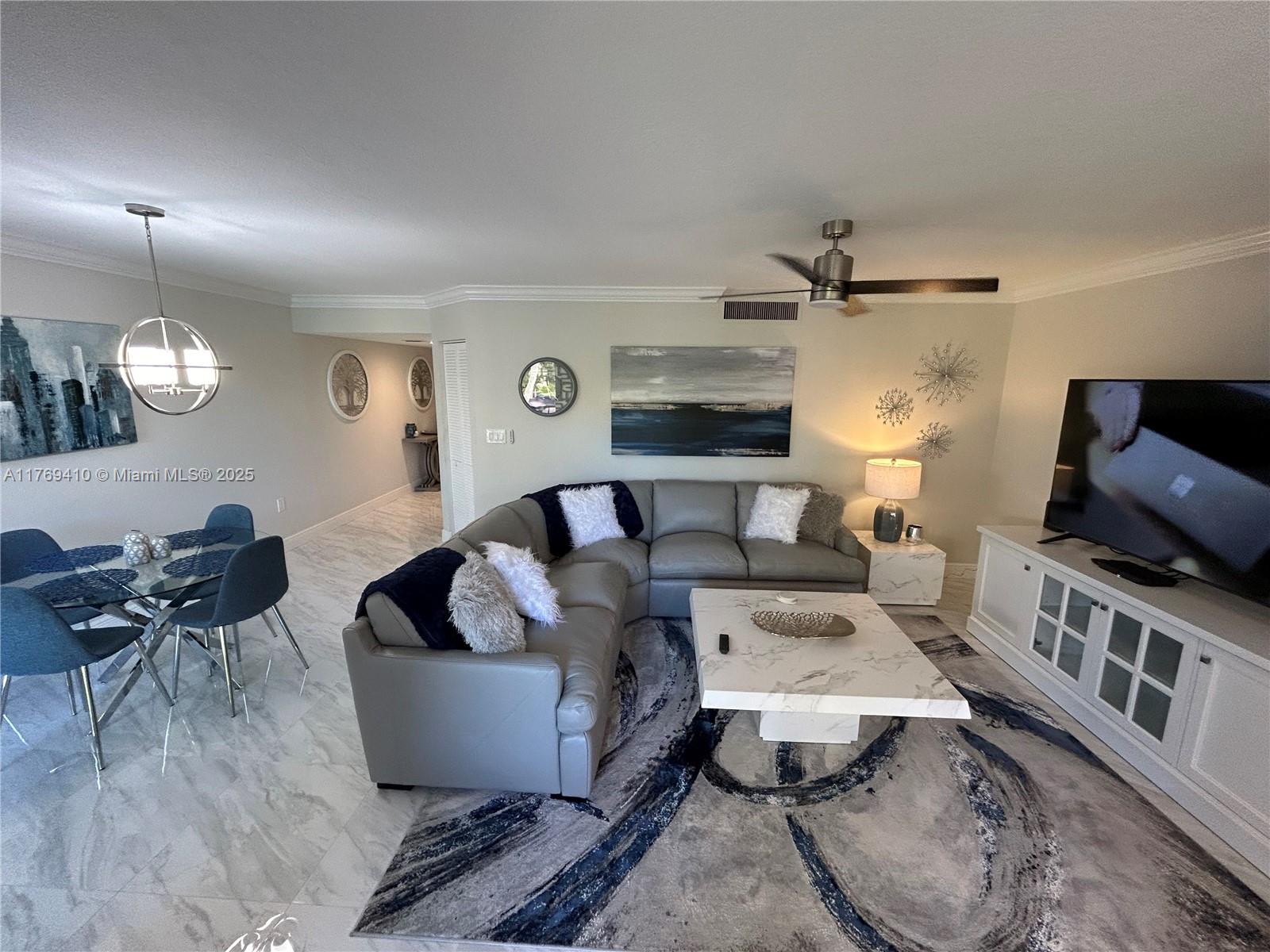 275 Palm Ave # D205, Jupiter FL 33477