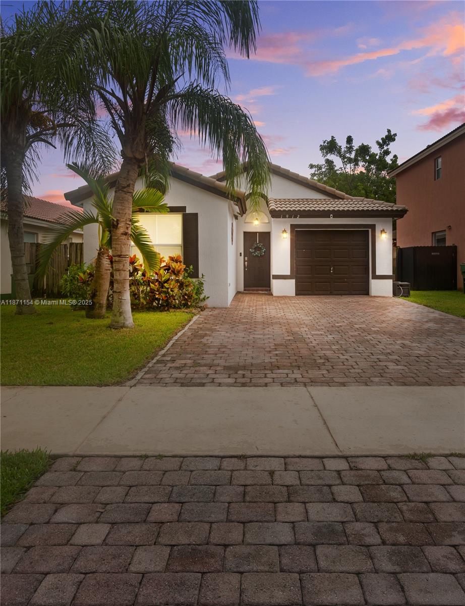 1912 SE 14th St, Homestead FL 33035