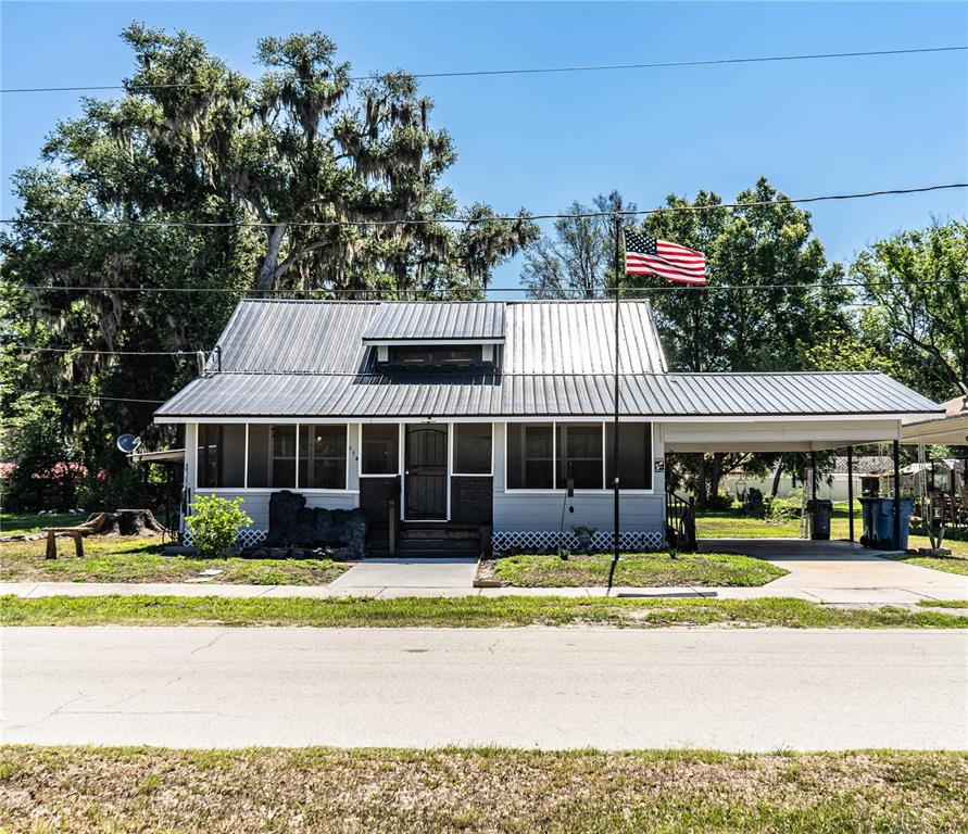 113 SE PINE AVENUE