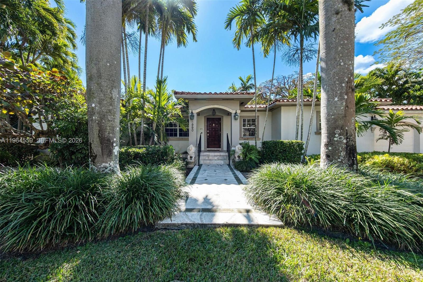 5990 SW 83rd St, South Miami FL 33143